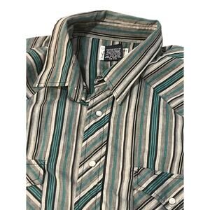 Vintage Corral West Striped Pearl Snap